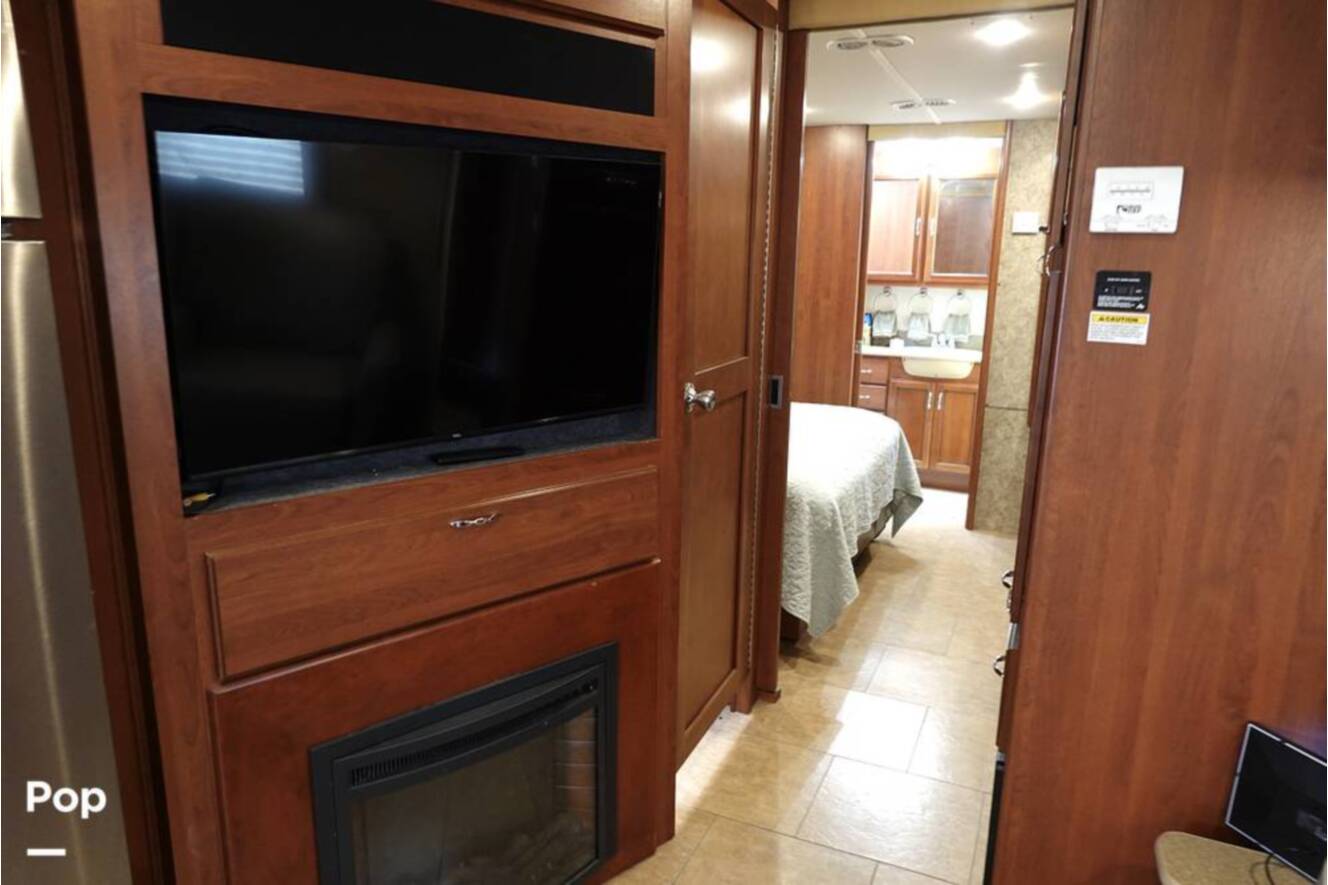 A photo of this 2016 Fleetwood Storm 35SK