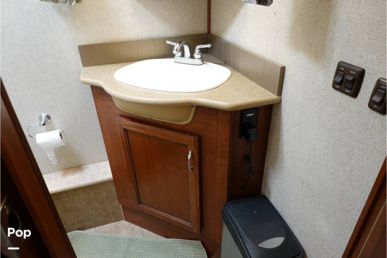 A photo of this 2016 Fleetwood Storm 35SK