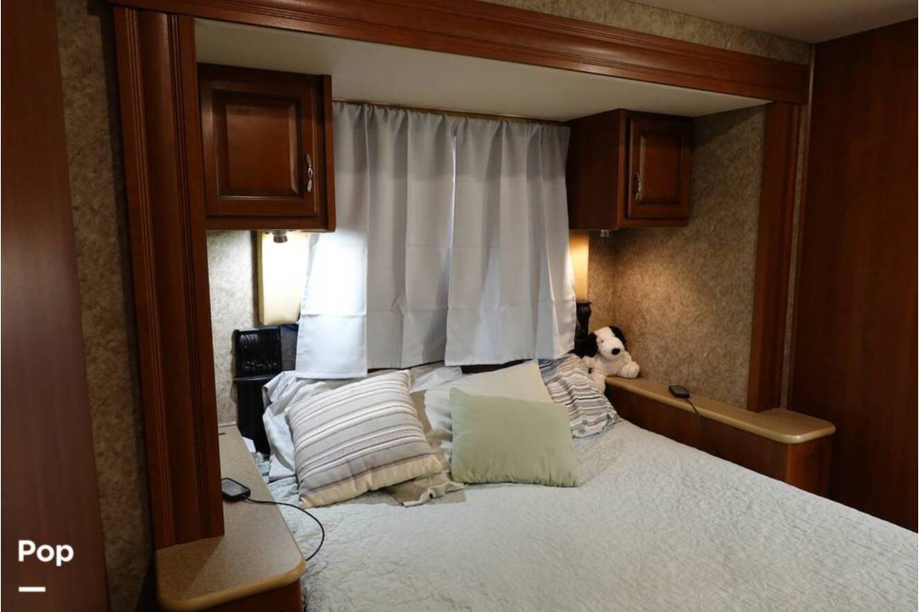 A photo of this 2016 Fleetwood Storm 35SK