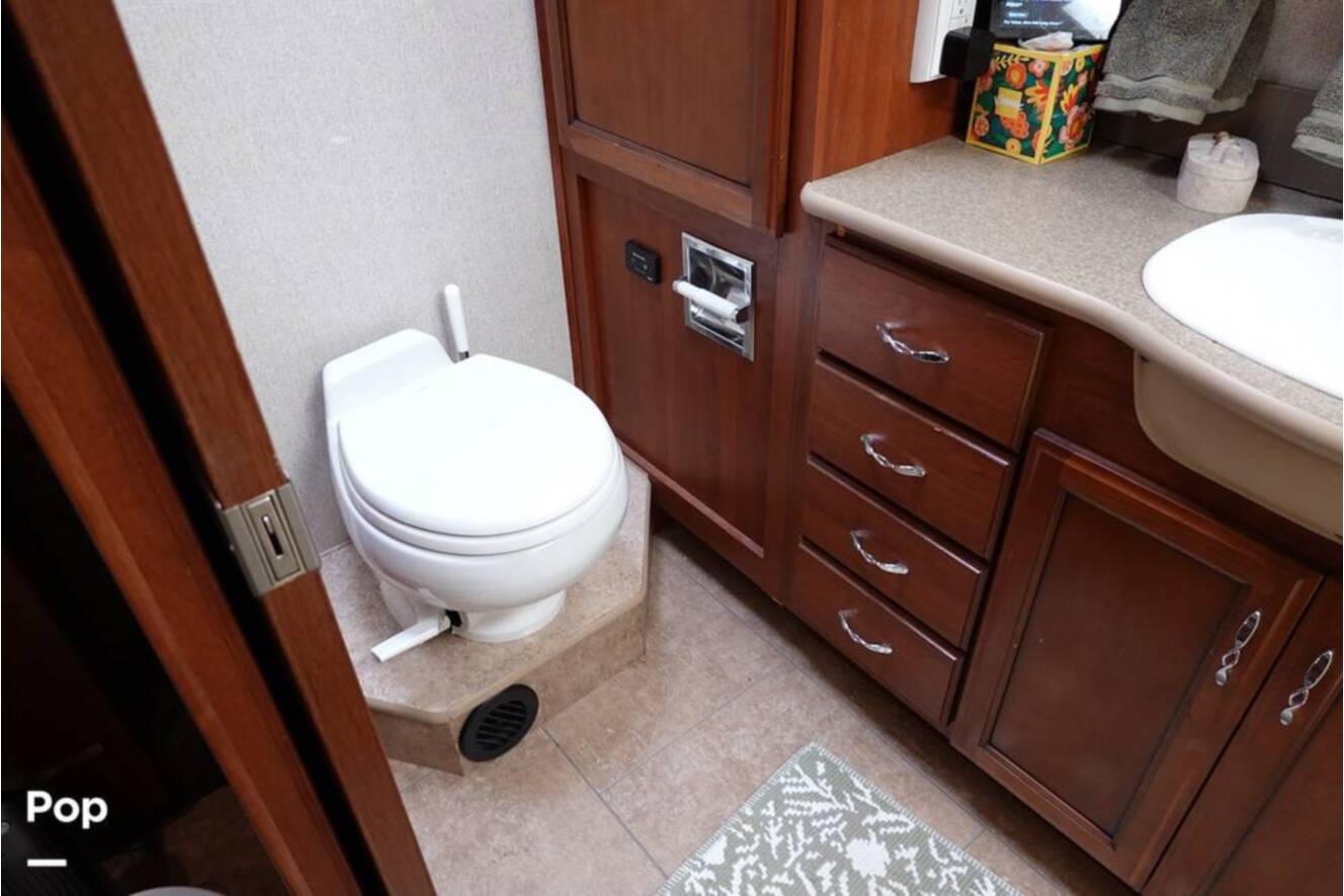A photo of this 2016 Fleetwood Storm 35SK