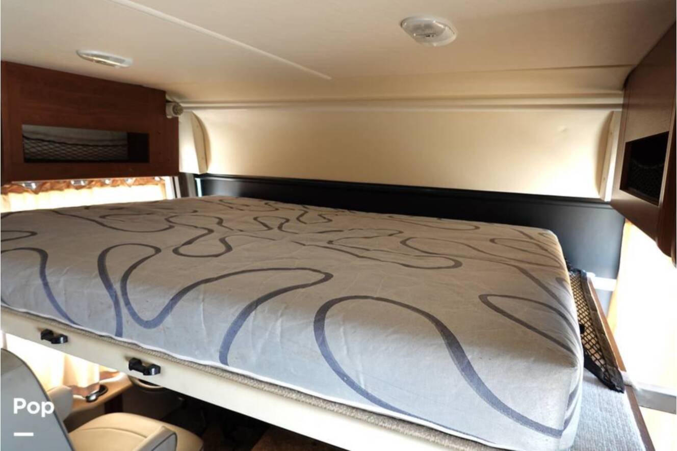 A photo of this 2016 Fleetwood Storm 35SK
