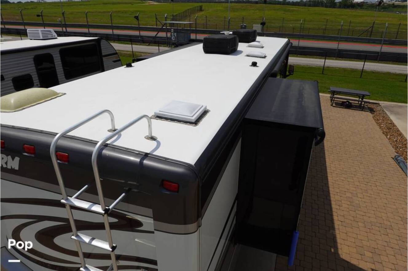 A photo of this 2016 Fleetwood Storm 35SK
