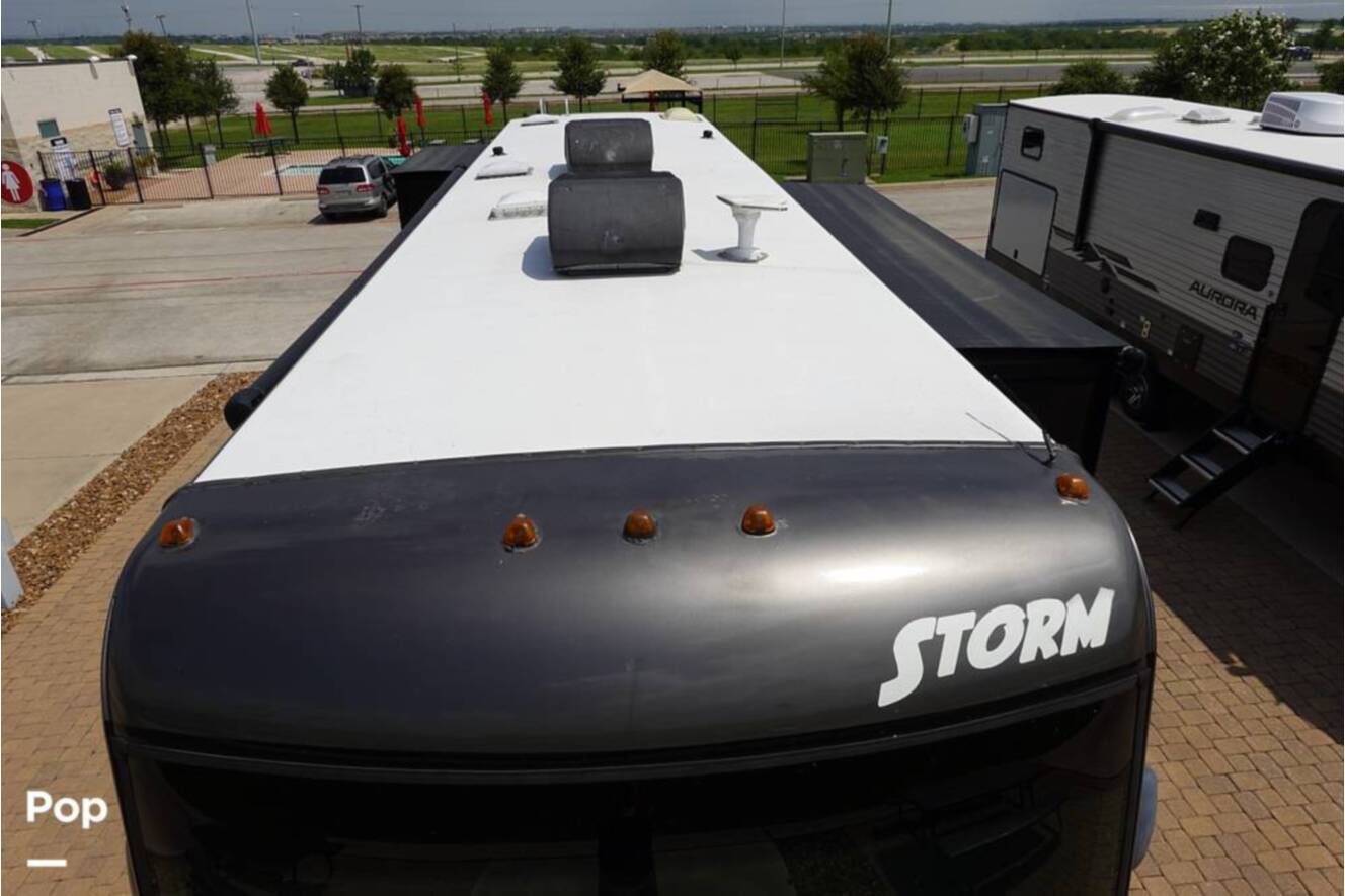 A photo of this 2016 Fleetwood Storm 35SK