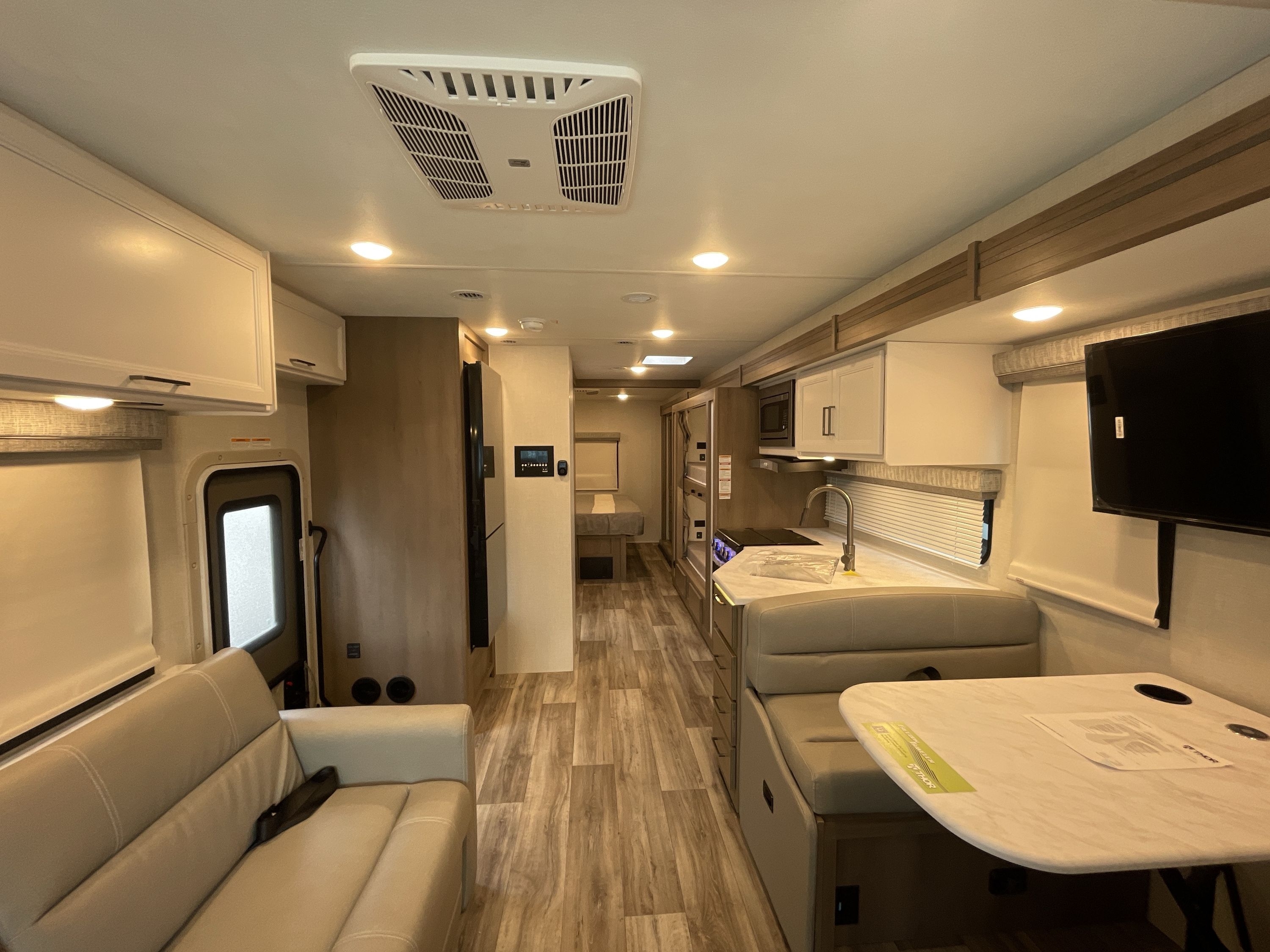 2027 Thor FREEDOM TRAVELER A32 in akron OH