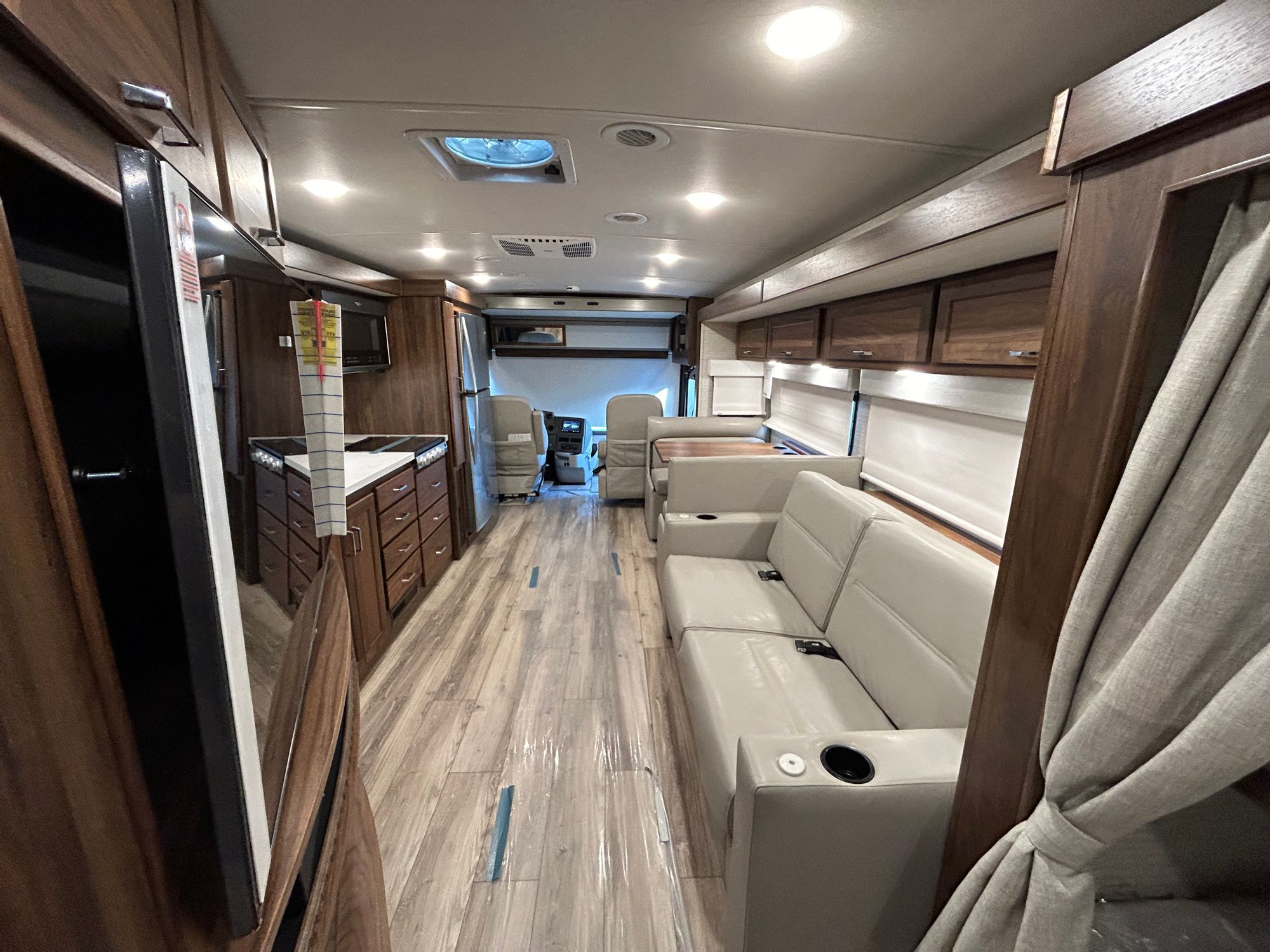 2025 Winnebago FORZA 38W in greenfield IN
