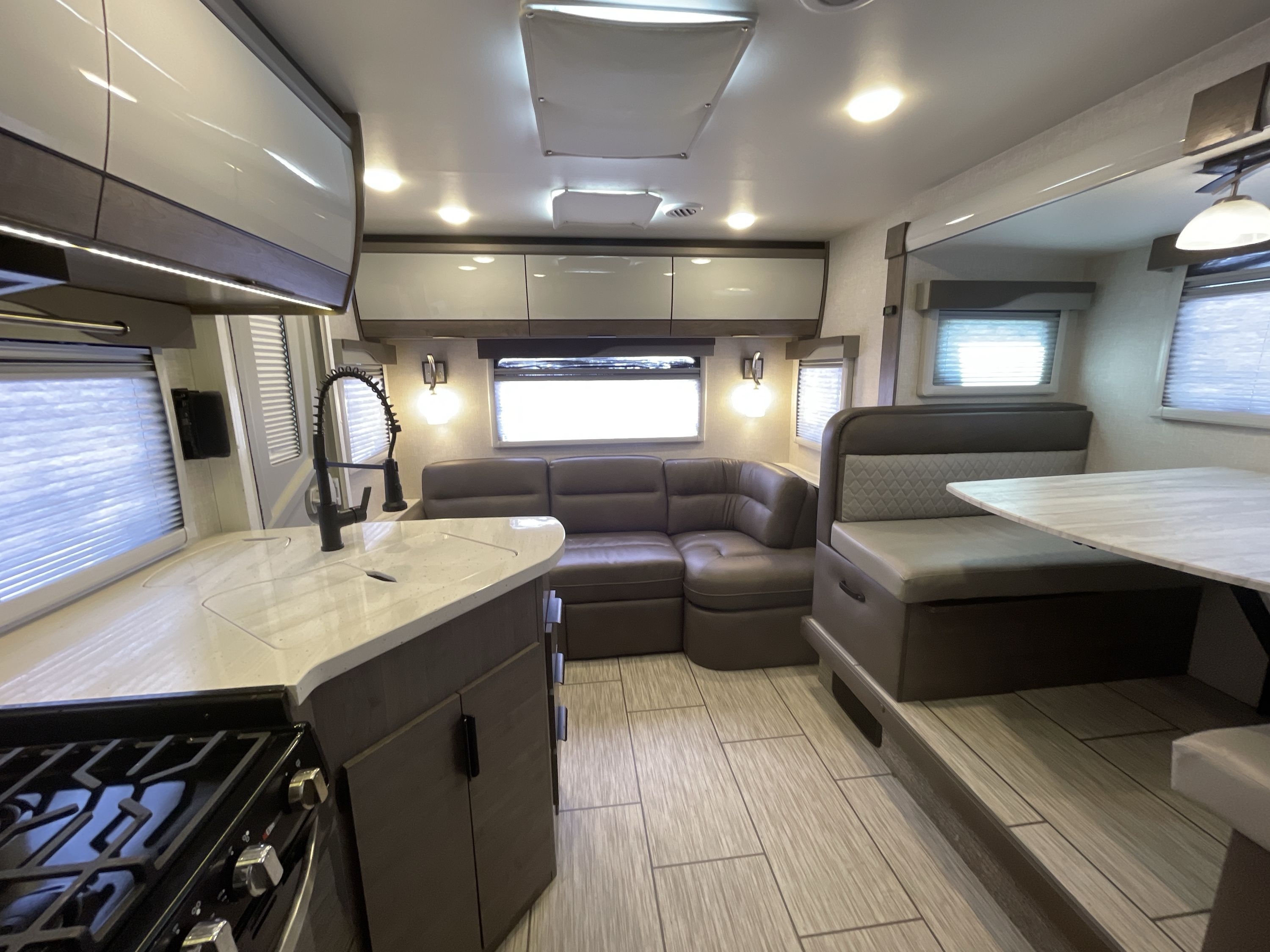 2023 Lance LANCE 2375 in fresno CA