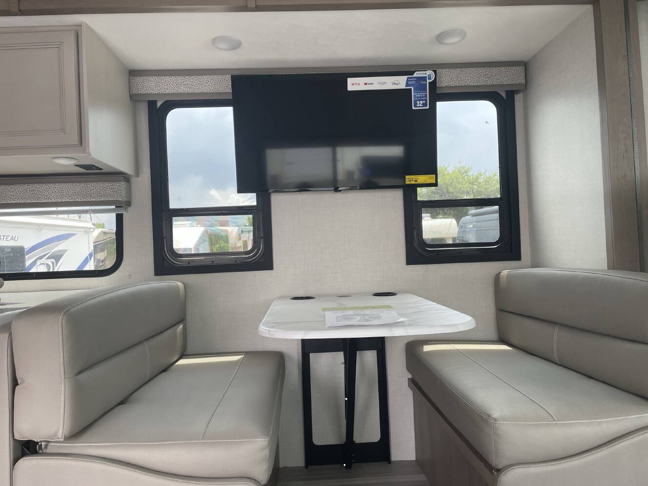 A photo of this 2027 Thor ACE 32B