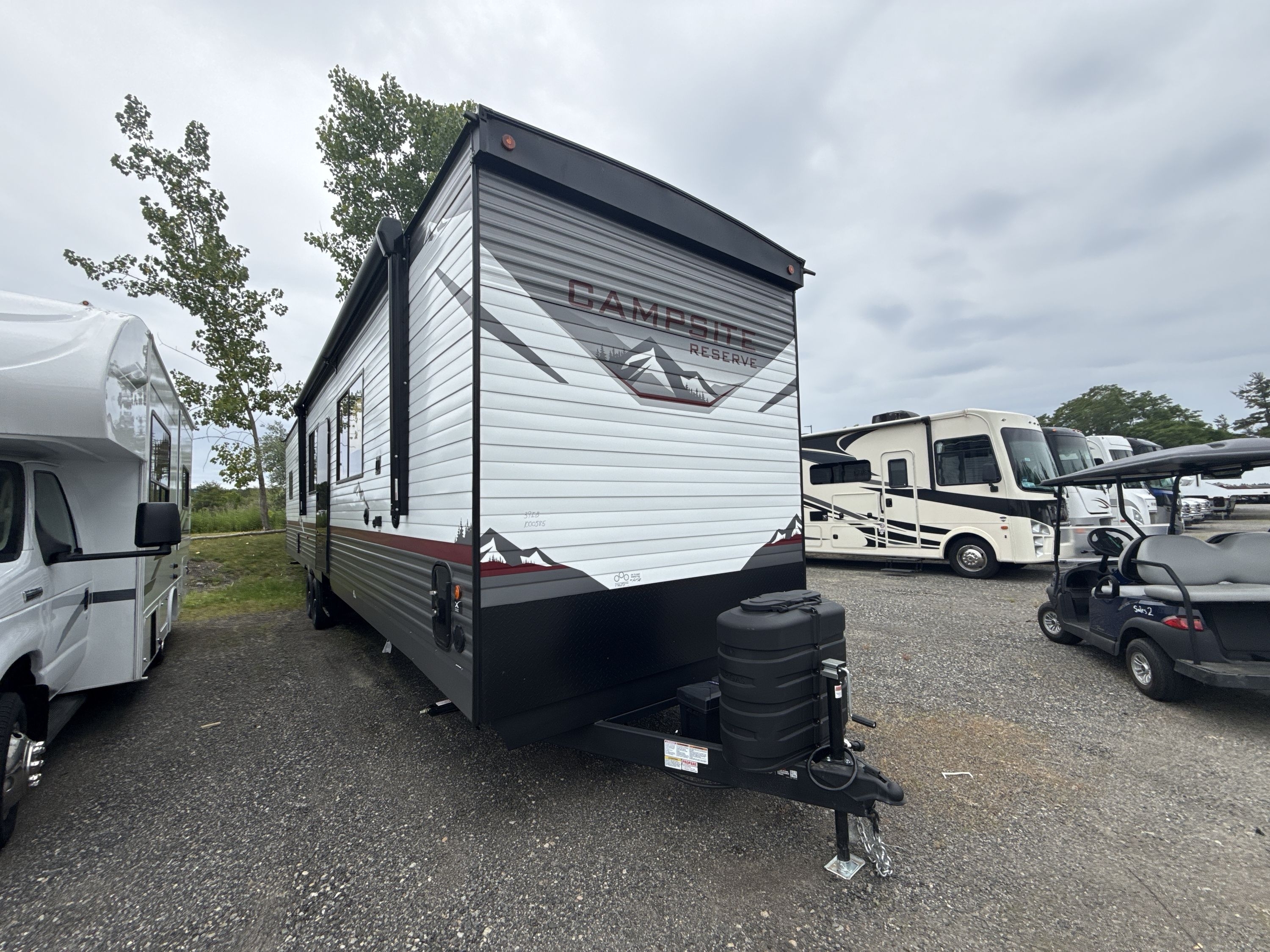 2027 Forest River CAMPSITE RESERVE 39IB in uxbridge MA
