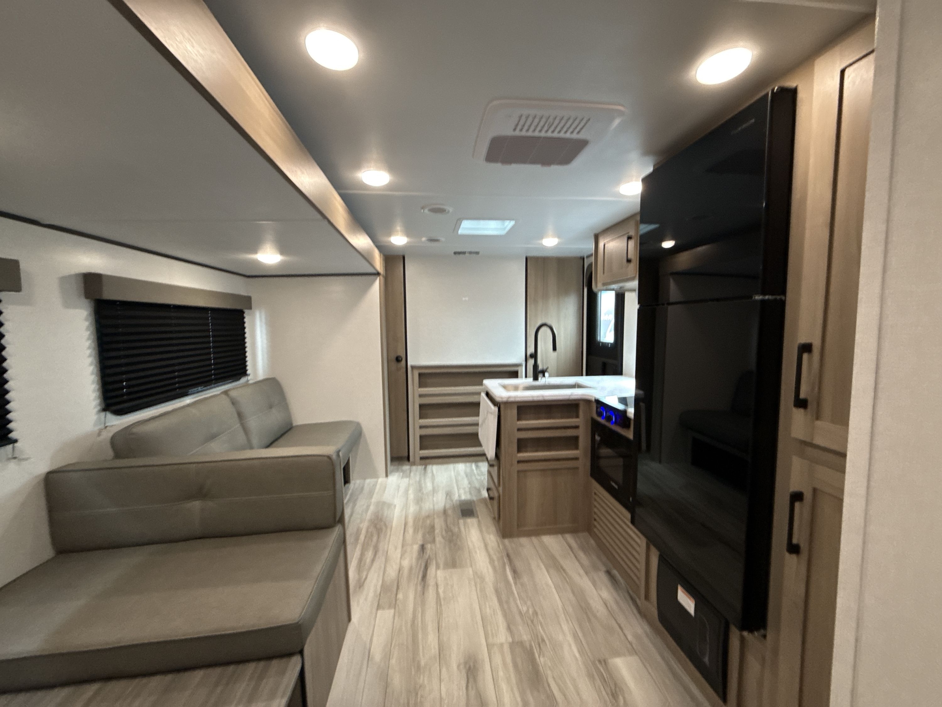 2026 Keystone COLEMAN LIGHT 29BX in la mirada CA