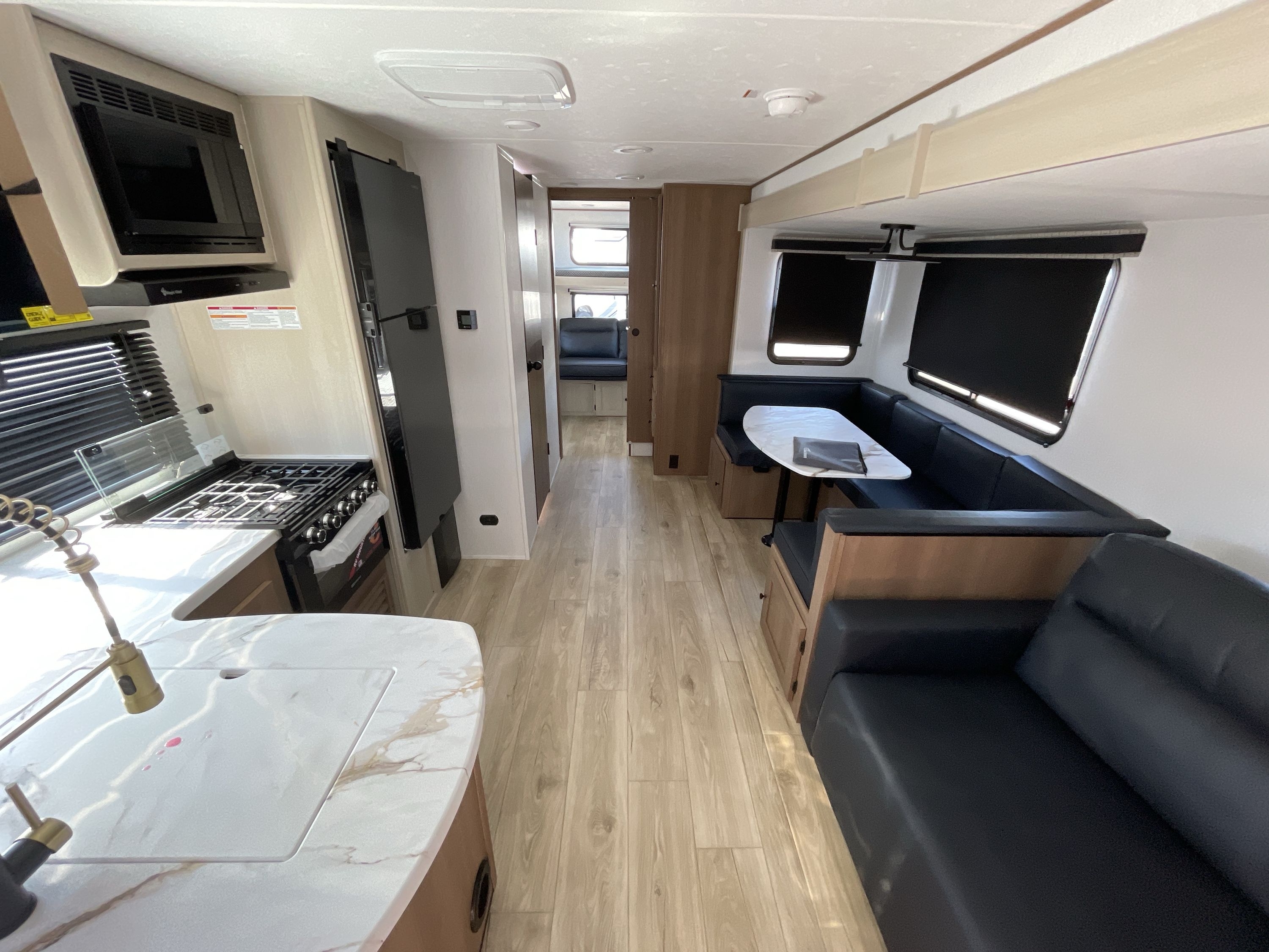 2026 Coachmen APEX ULTRA-LITE 291TBSS 289TBSS in eau claire WI