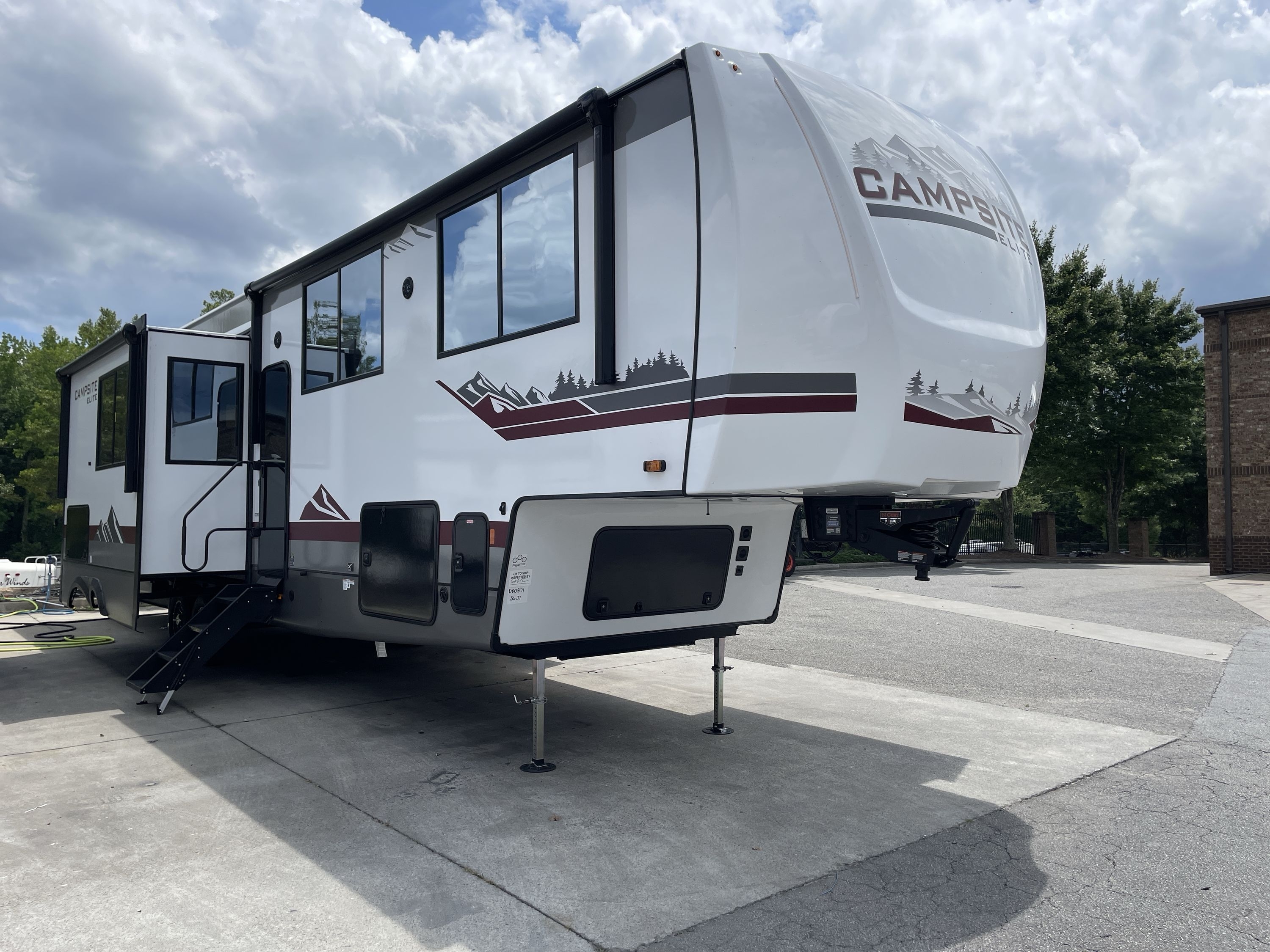2027 Forest River CAMPSITE ELITE 36JI in buford GA