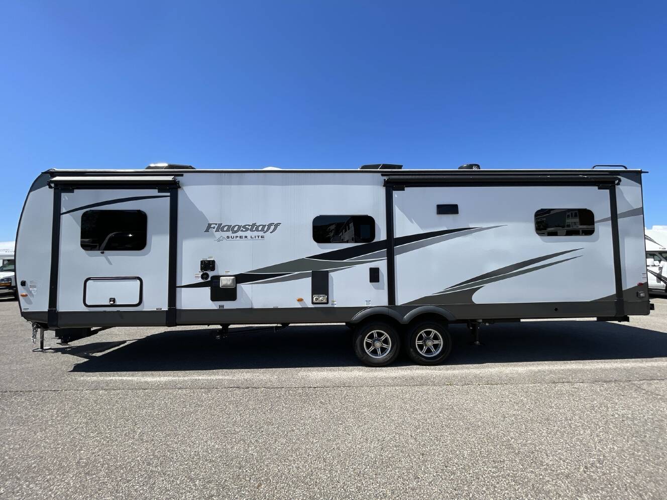 A photo of this 2025 Forest River FLAGSTAFF SUPER LITE 29RLS