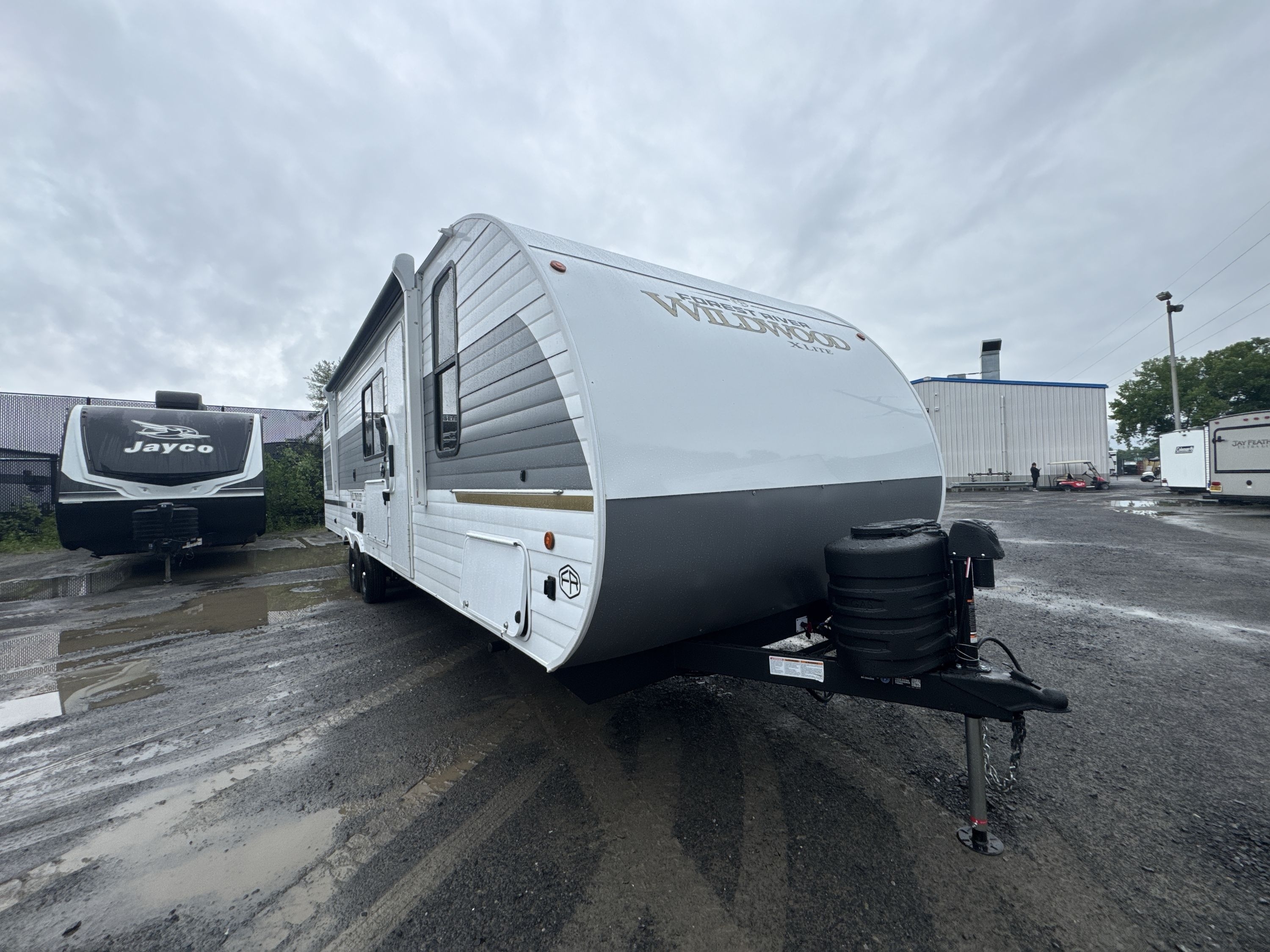 2027 Forest River WILDWOOD X-LITE 28VBXL in kingston NY