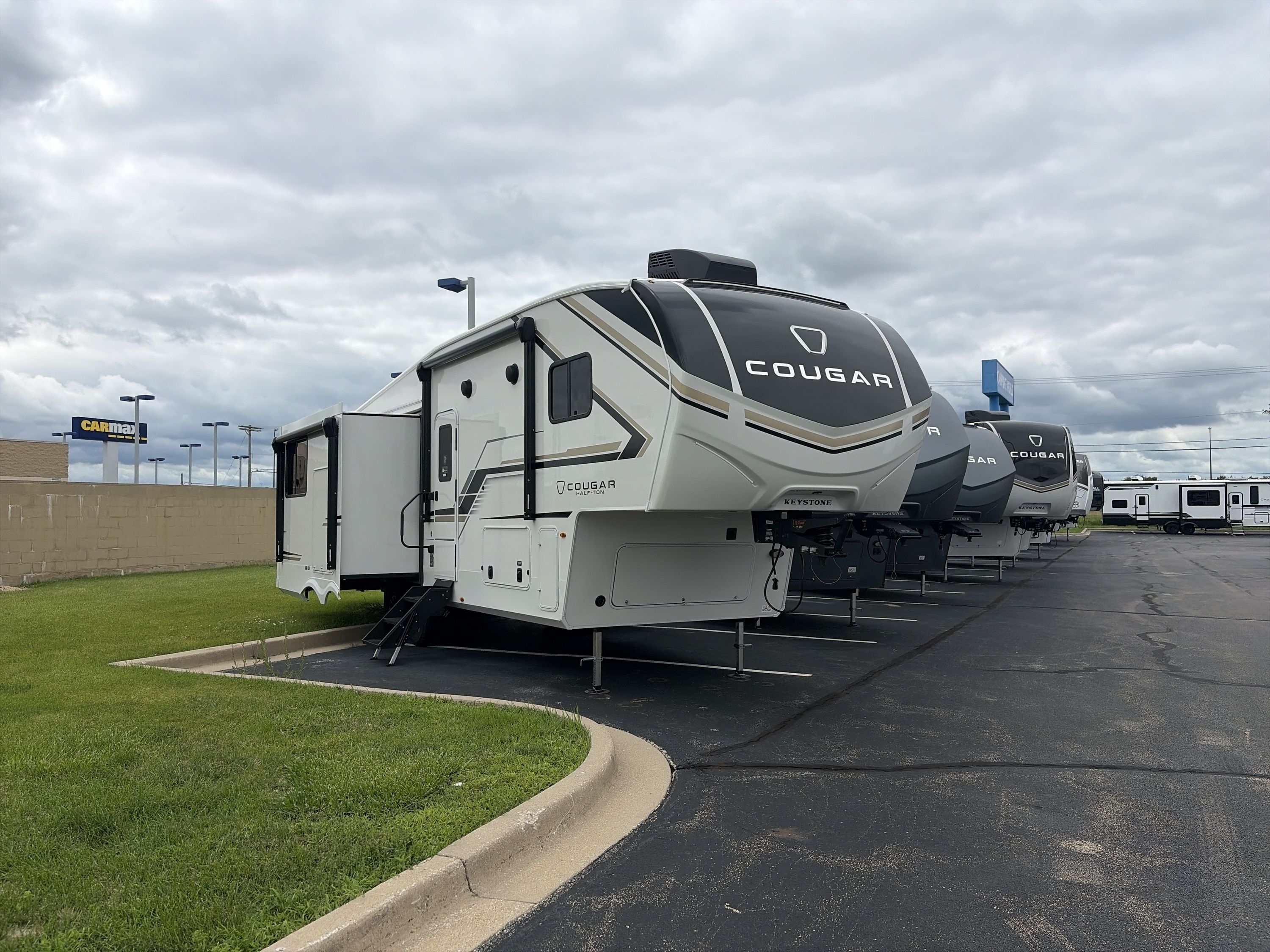 2027 Keystone COUGAR 26RKE in springfield IL