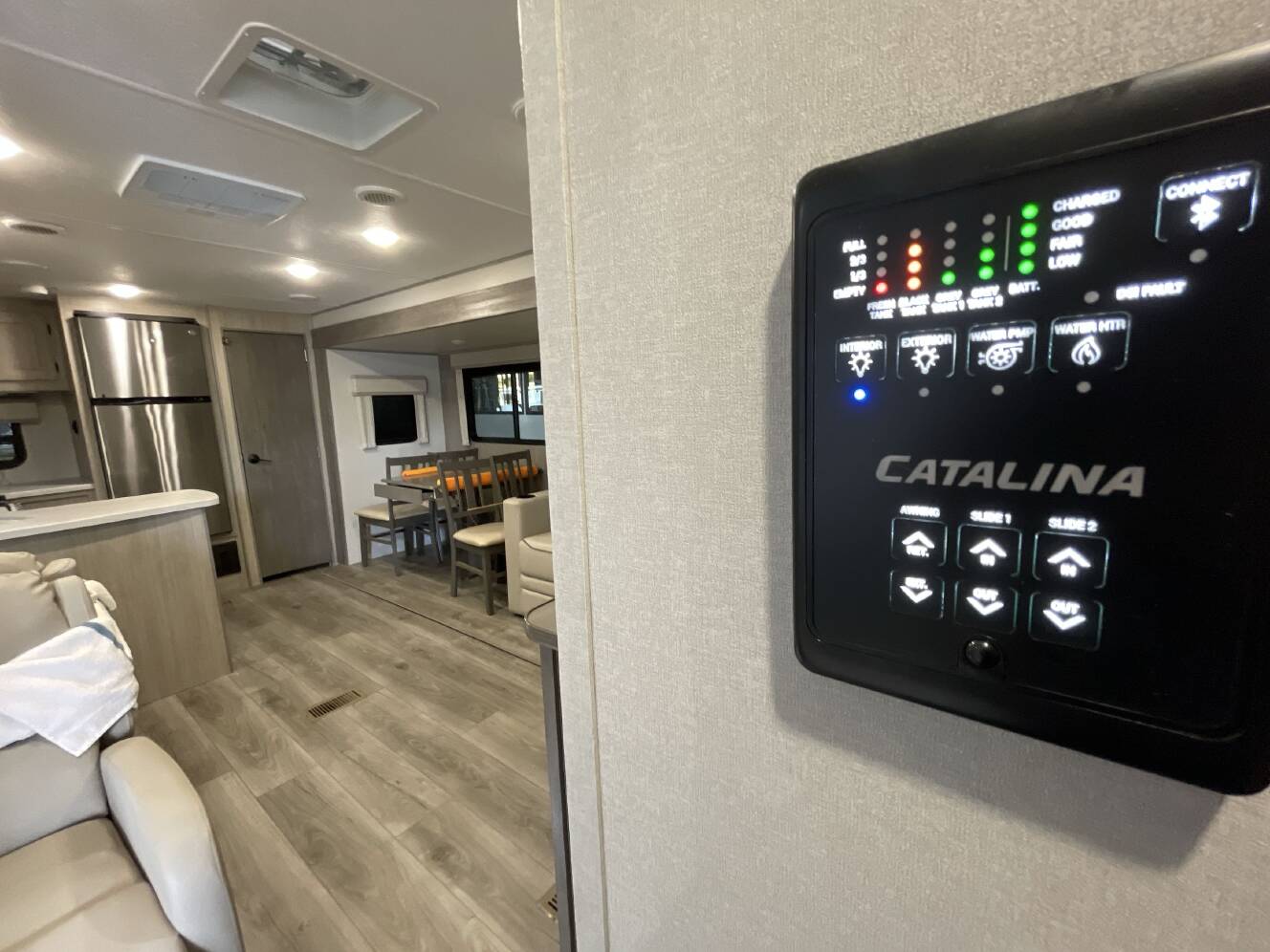 A photo of this 2024 Coachmen CATALINA LEGACY 303RKDS