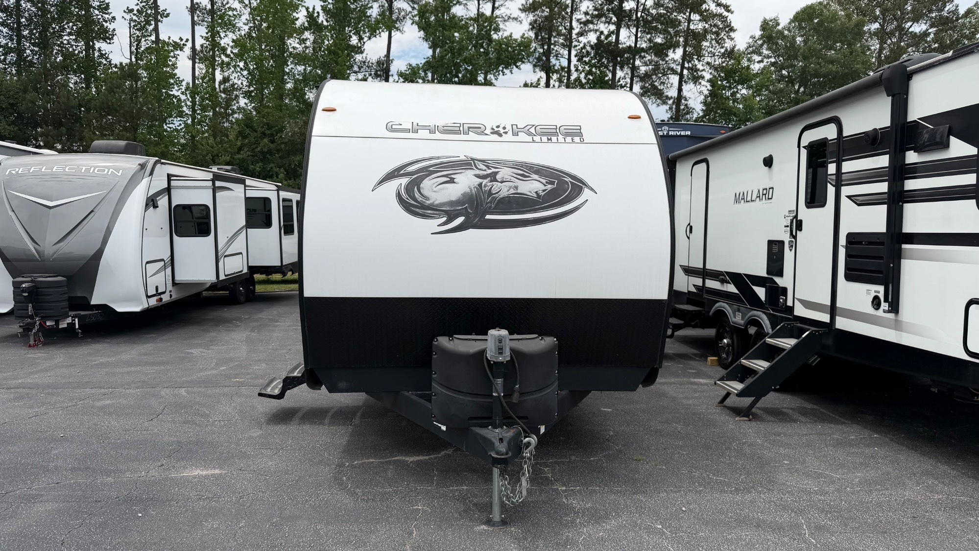 2023 Forest River CHEROKEE 233MB RV