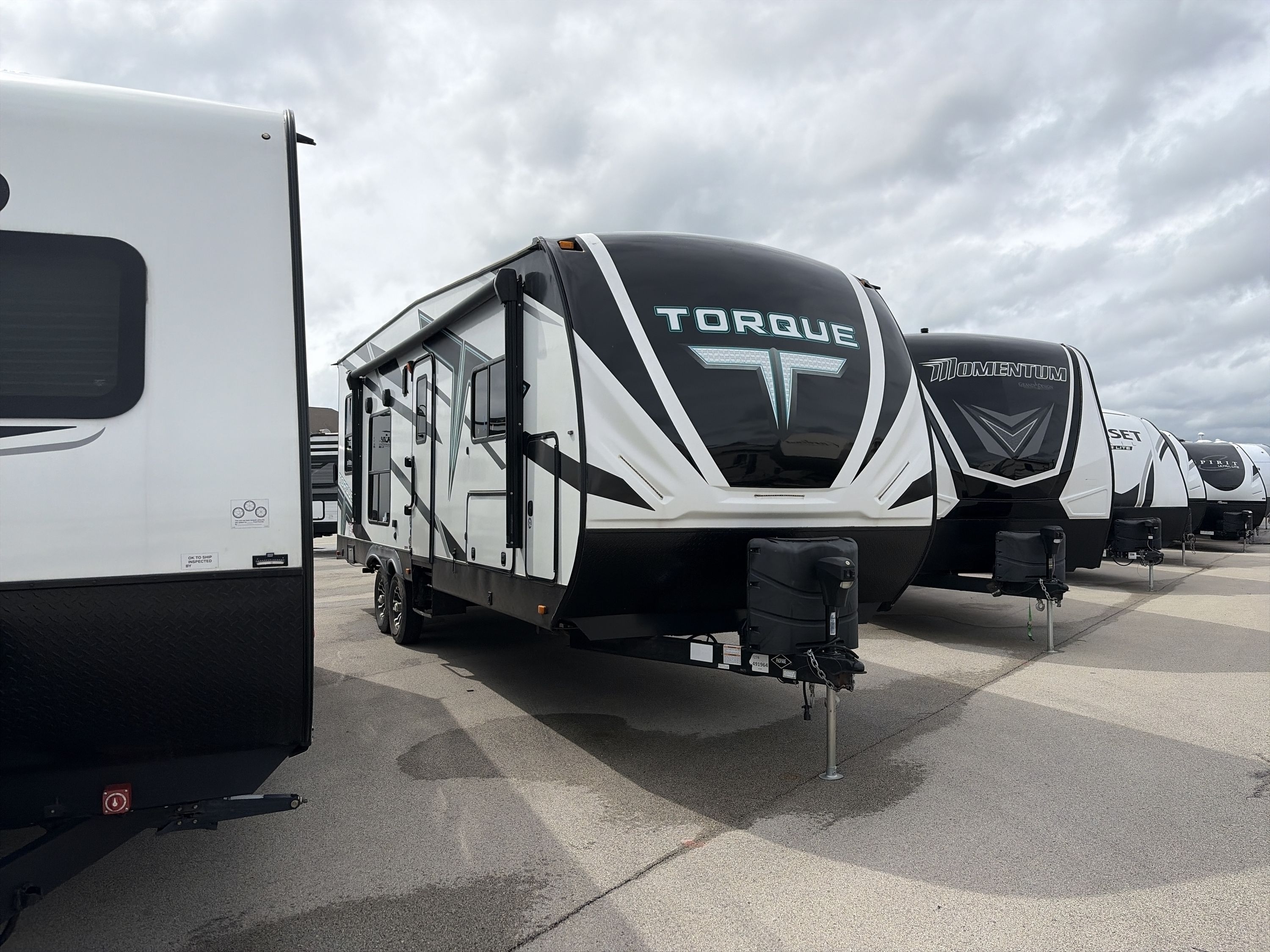 2022 Heartland TORQUE T274 Travel Trailer Toy Hauler RV