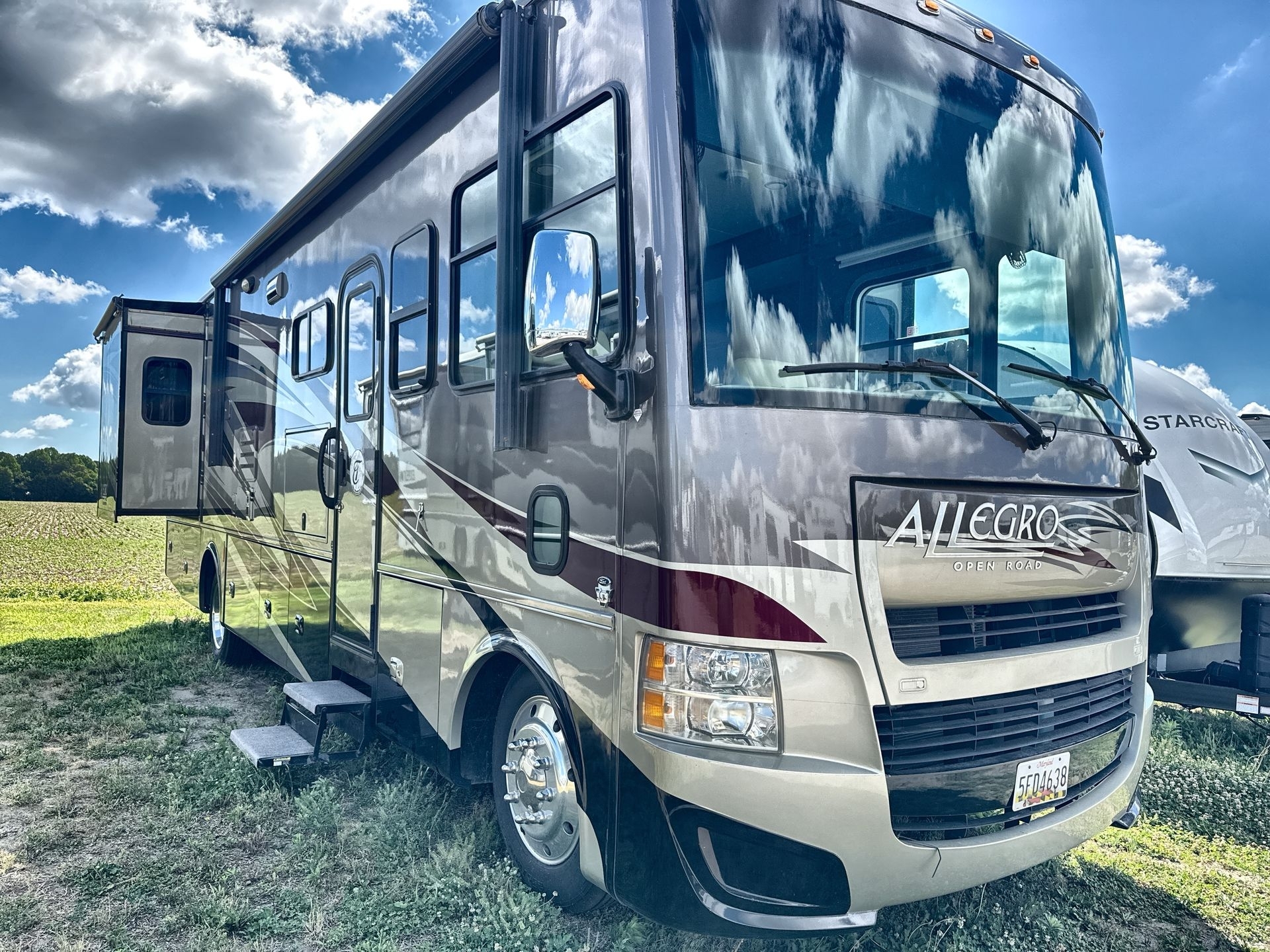 2014 Tiffin ALLEGRO 32CA in milford DE