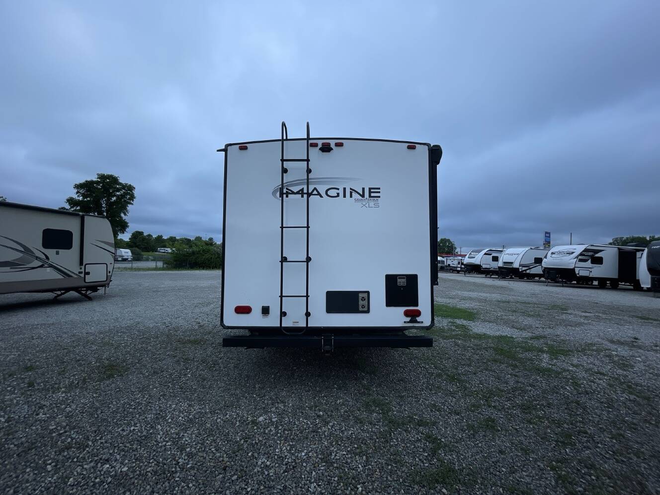 A photo of this 2022 Grand Design IMAGINE XLS 17MKE