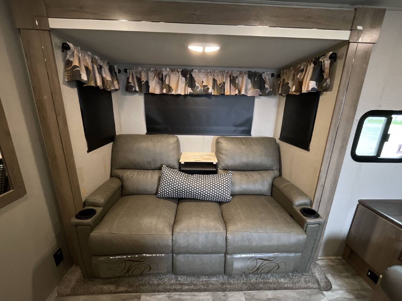 A photo of this 2022 Grand Design IMAGINE XLS 17MKE