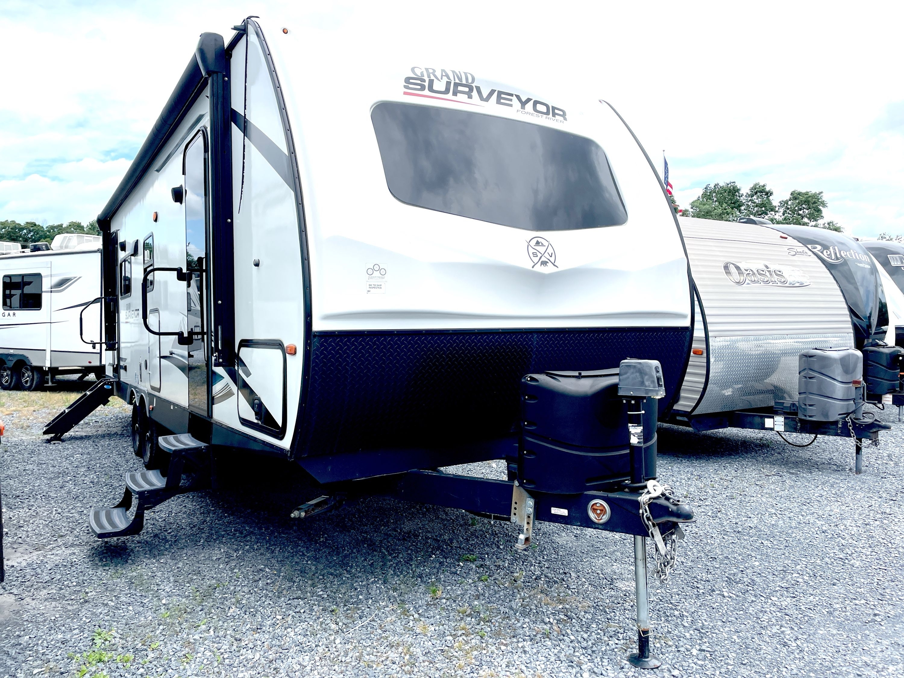 2023 Forest River SURVEYOR 253RLS in harrisburg PA