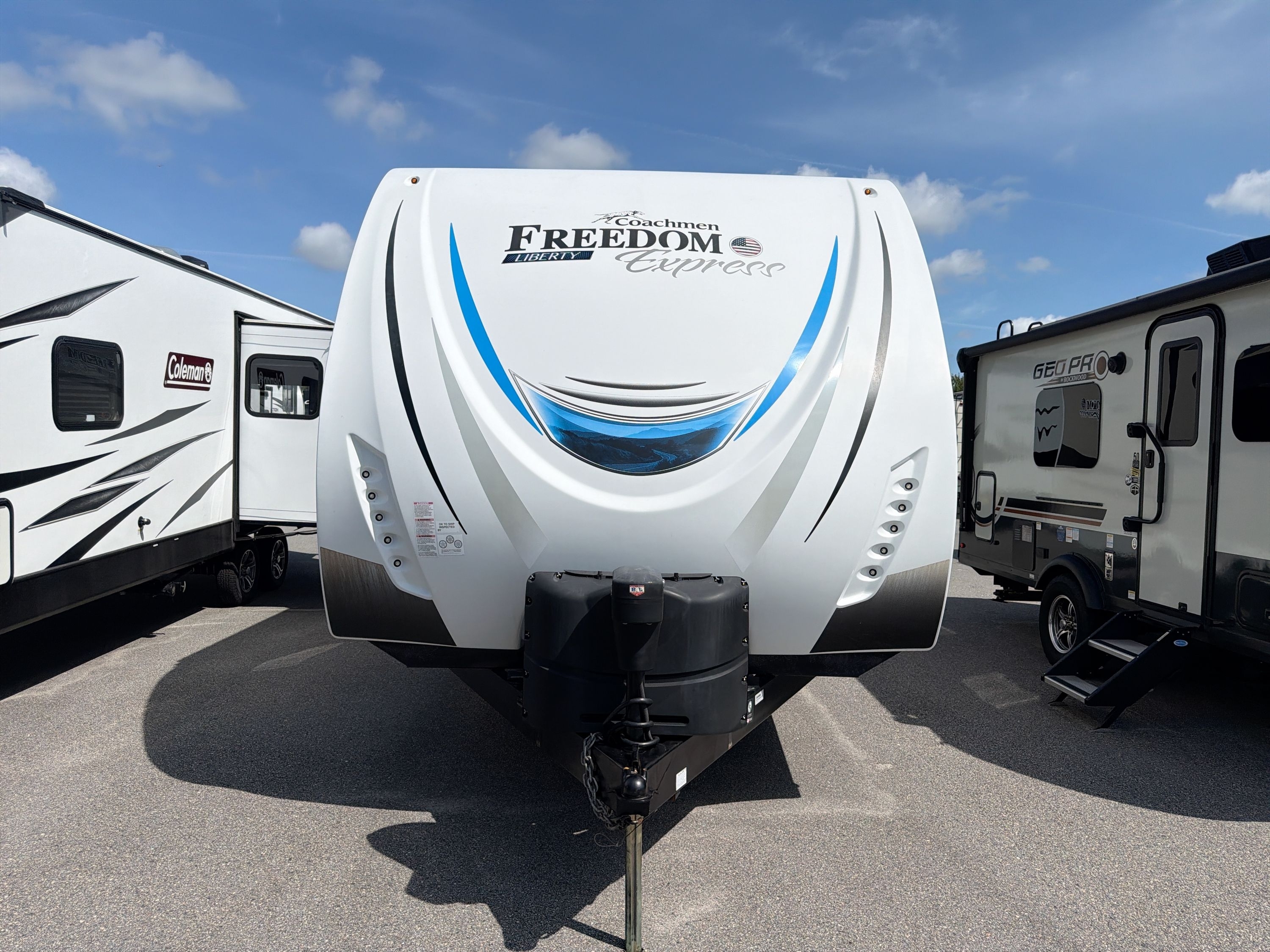 2019 Coachmen FREEDOM EXPRESS ULTRA LITE 231RBDS in myrtle beach SC