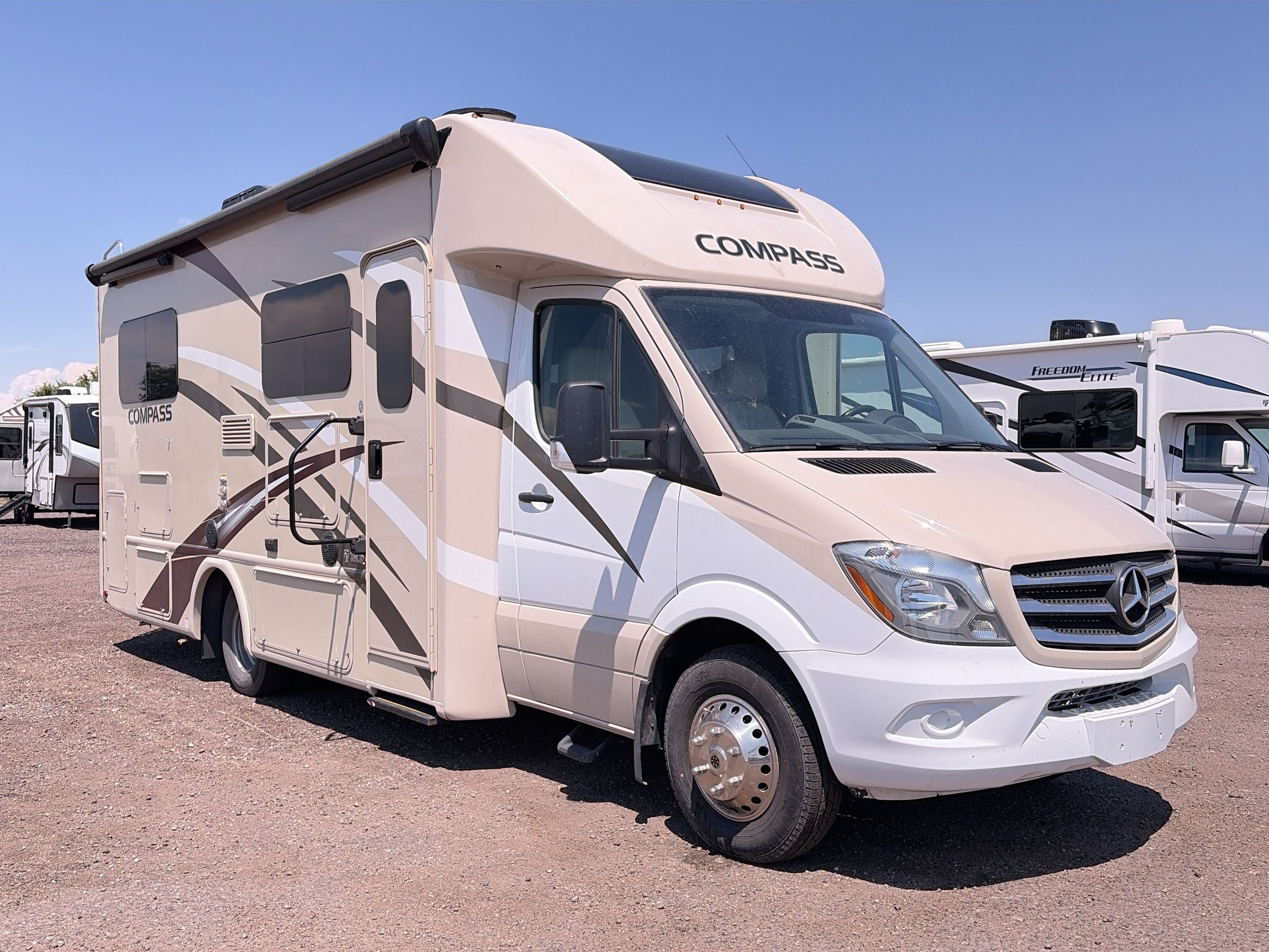 2018 Thor COMPASS 24LP RV
