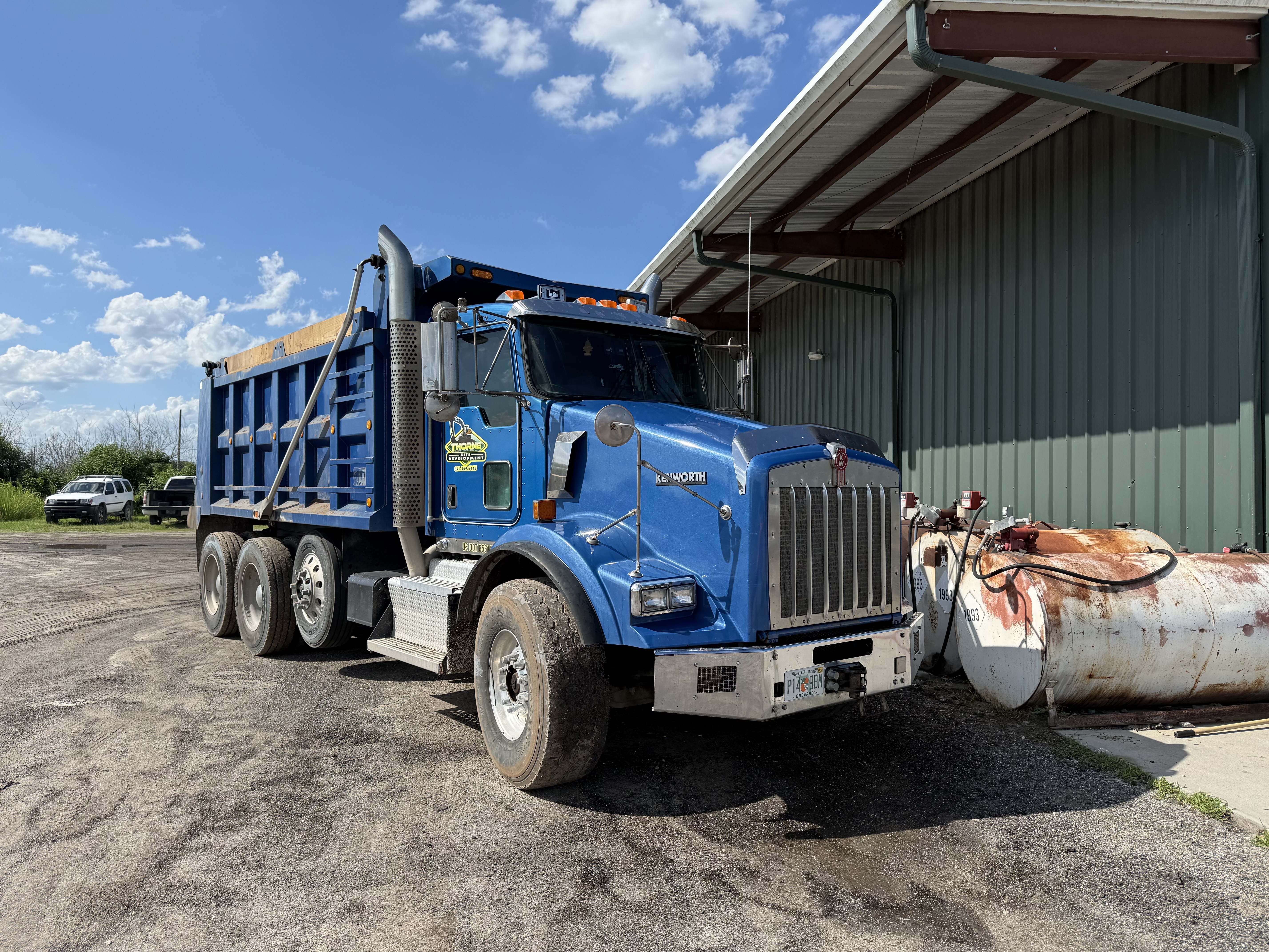 2016 KENWORTH T800 in Miami, FL