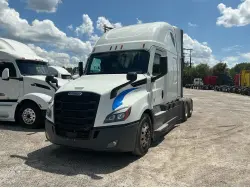 2022 FREIGHTLINER CASCADIA 126