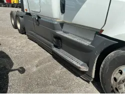 2022 FREIGHTLINER CASCADIA 126