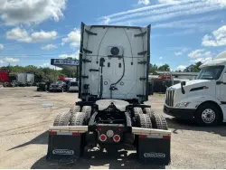 2022 FREIGHTLINER CASCADIA 126