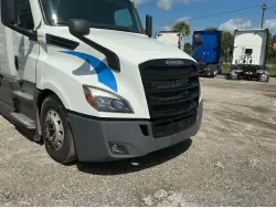 2022 FREIGHTLINER CASCADIA 126