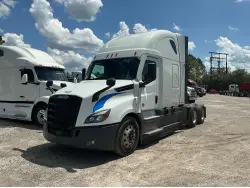 2022 FREIGHTLINER CASCADIA 126