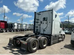 2022 FREIGHTLINER CASCADIA 126