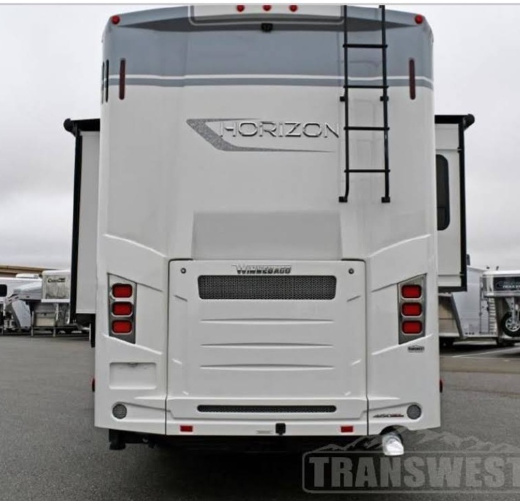 2019 Winnebago HORIZON 42Q RV