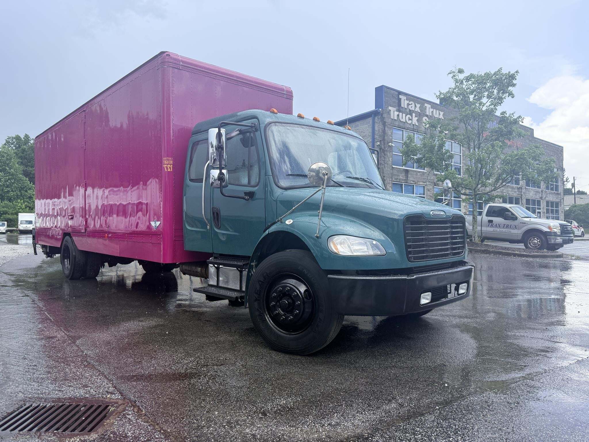 2016 FREIGHTLINER BUSINESS CLASS M2 106 in Morrow, GA