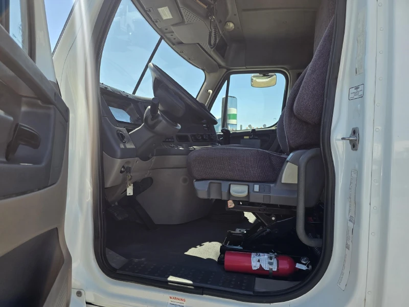 2014 FREIGHTLINER CASCADIA 125