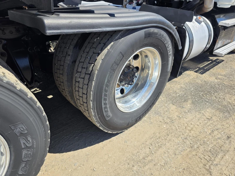 2014 FREIGHTLINER CASCADIA 125