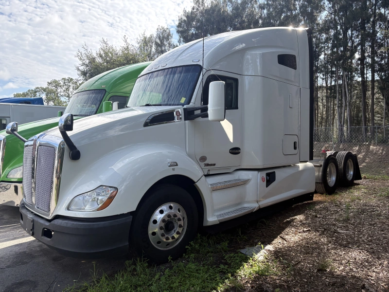 2020 KENWORTH Tractor Truck