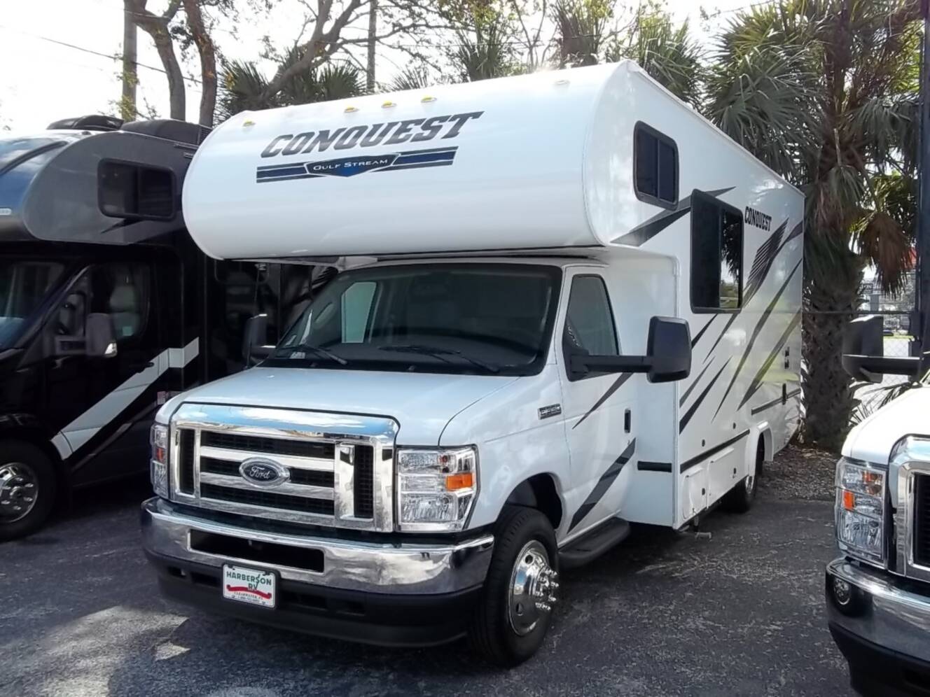 A photo of this 2025 Gulf Stream Conquest 6237