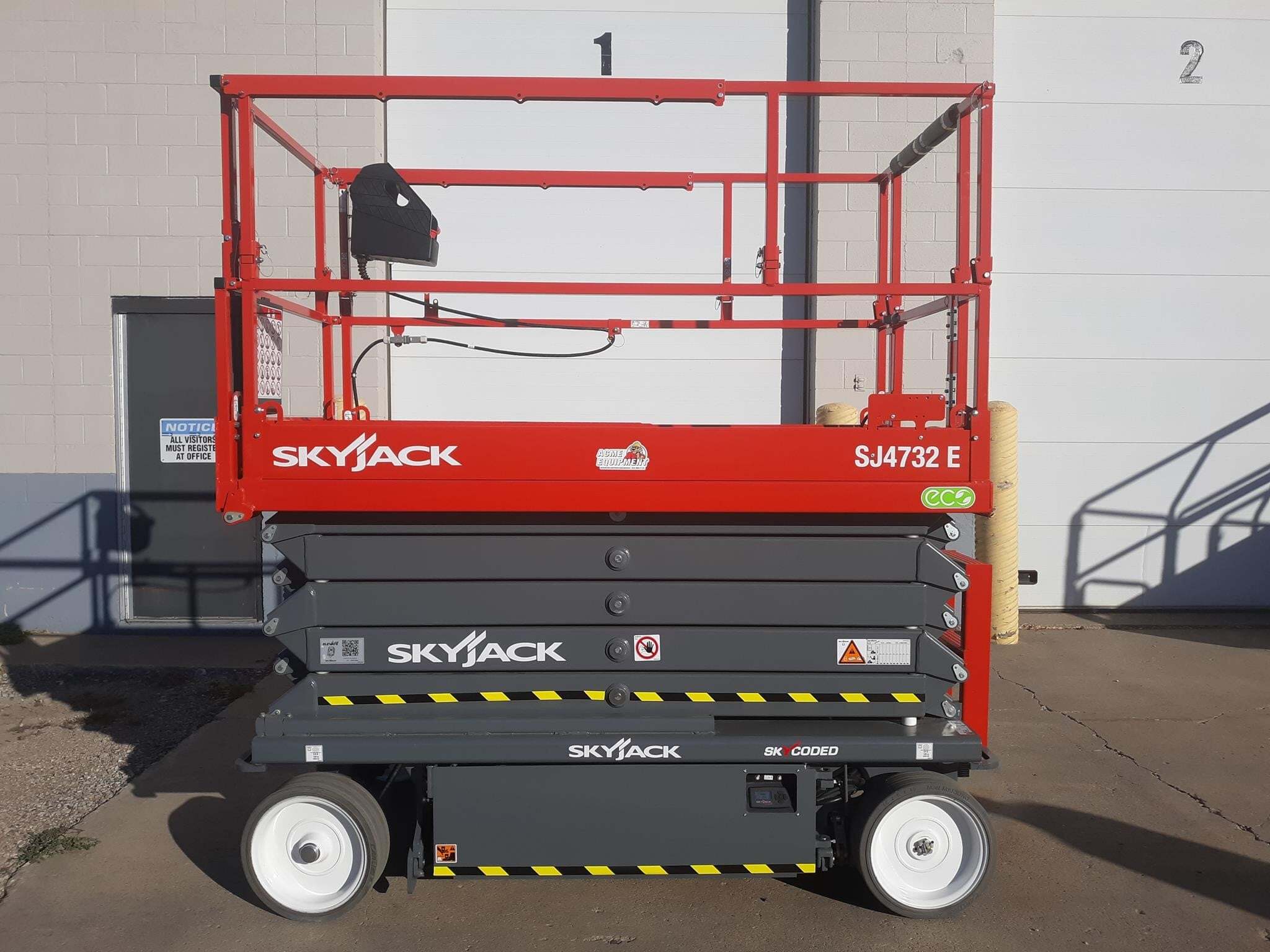SKYJACK SJ4732 in Grand Forks, ND