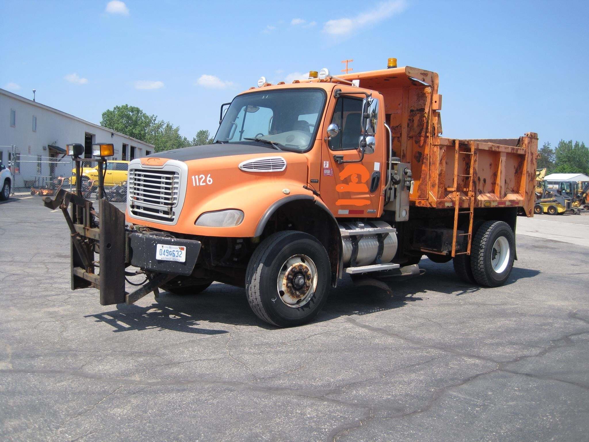 2007 FREIGHTLINER BUSINESS CLASS M2 112 in Holland, MI