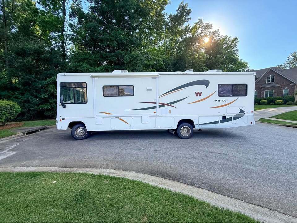 2008 Winnebago VISTA 32K RV
