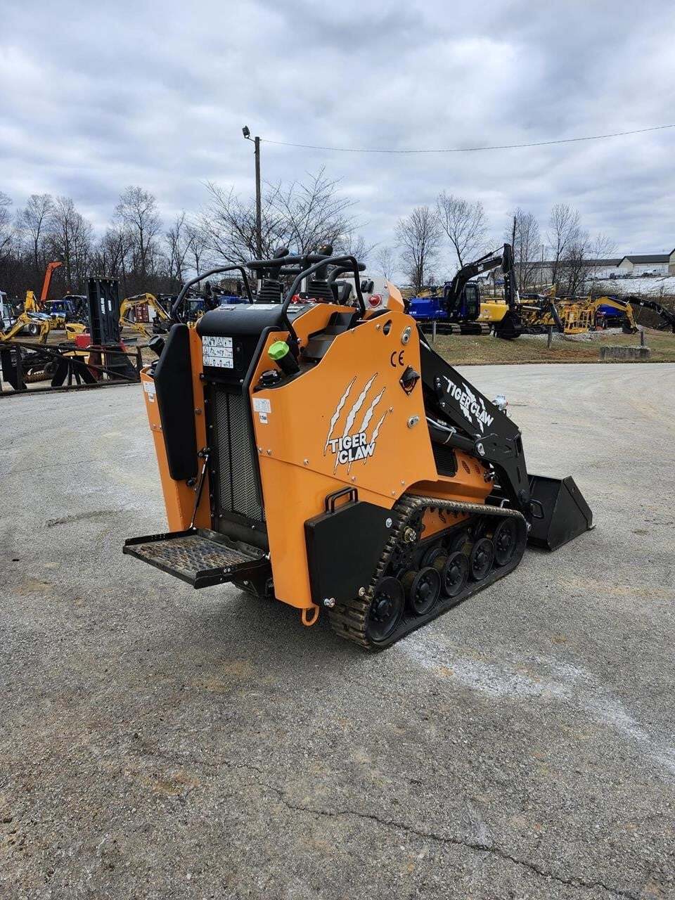 2025 TIGER CLAW TC3000T in Bardstown, KY