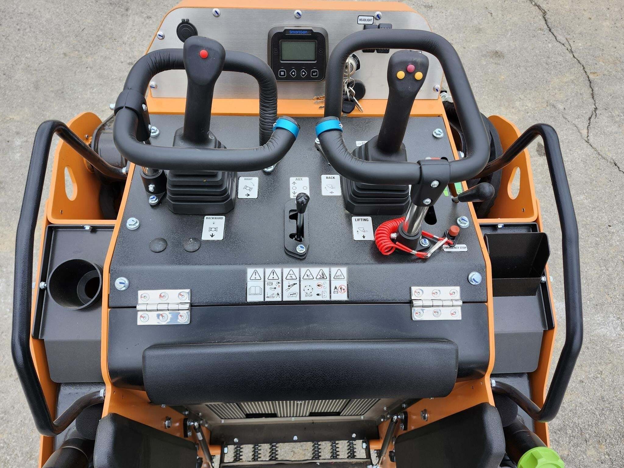 2025 TIGER CLAW TC3000T in Bardstown, KY