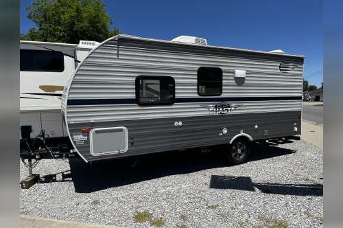 2020 Coachmen SHASTA 18FQ in de soto IL