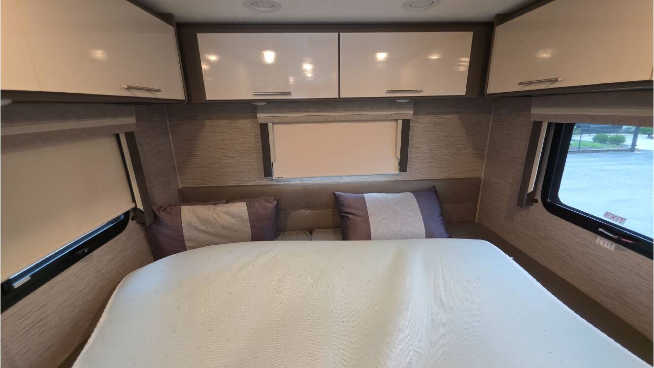 A photo of this 2026 Thor Motor Coach Four Winds 29K