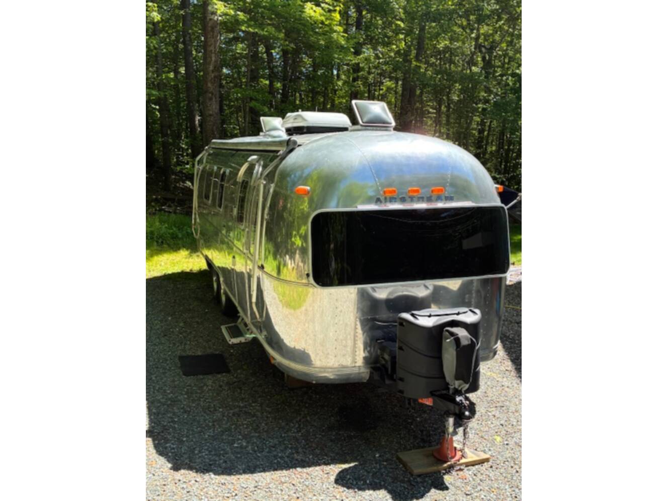 A photo of this 1979 Airstream AMBASSADOR 28D