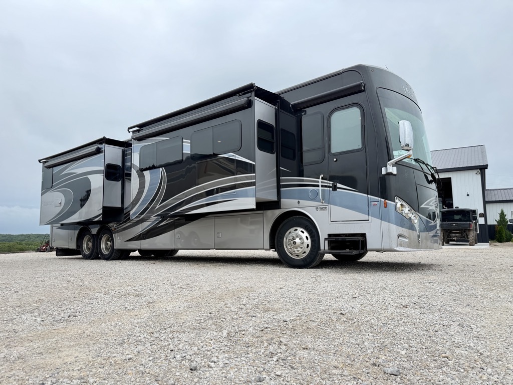 2017 Thor Motor Coach VENETIAN T42 RV