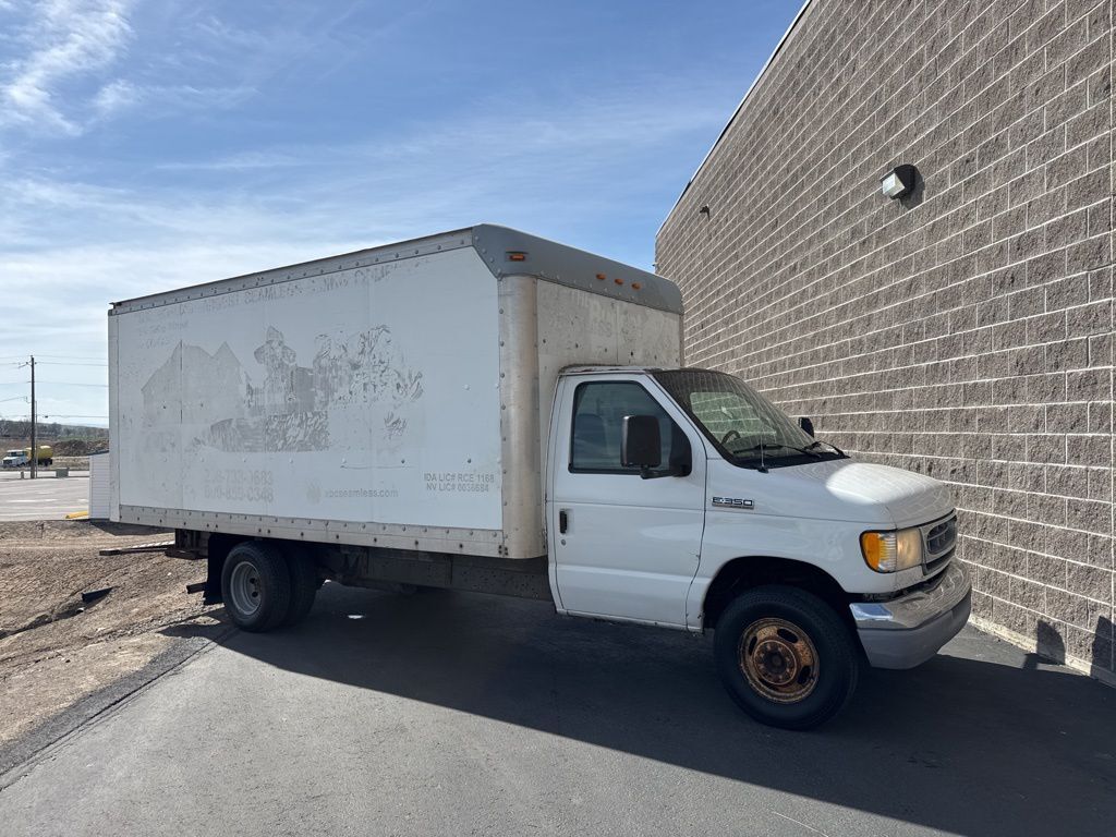2006 Ford E-350SD in Jerome, ID